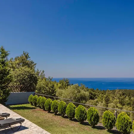 Melanthi By Vintage Travel Mánganos