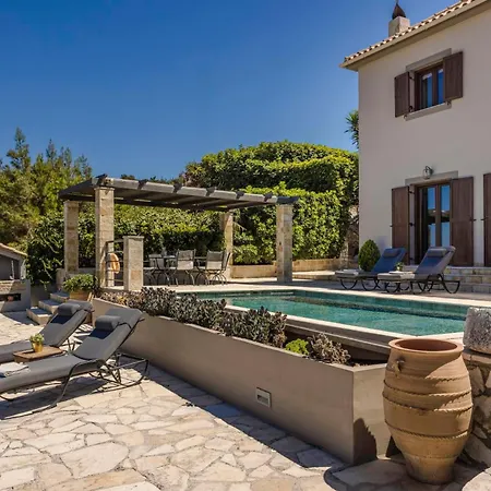 Melanthi By Vintage Travel *