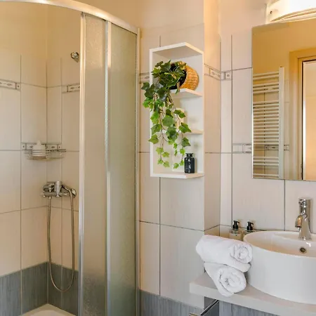 别墅 Melanthi By Vintage Travel Mánganos